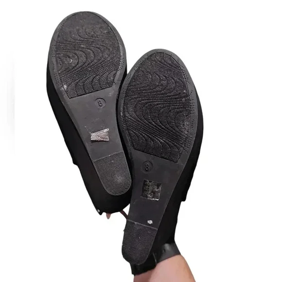 Chinese Laundry Black Peep Toe Wedge Sandals Perforated Slingback Size 8 Y2K 90s - Picture 7 of 7